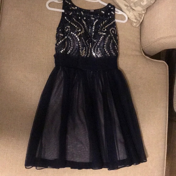 Prom/homecoming dress - Picture 2 of 3